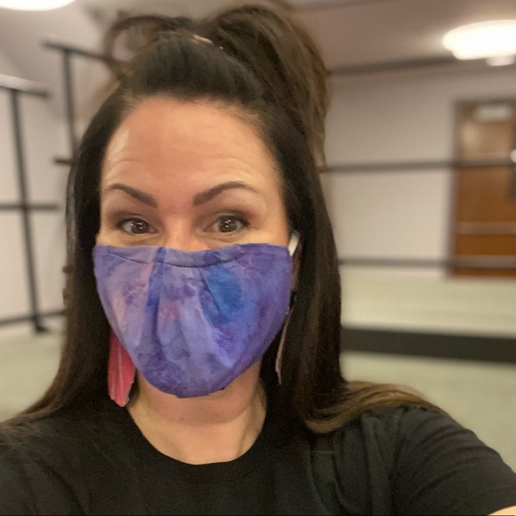 Meet your Posher, Amy - Picture 4 of 6